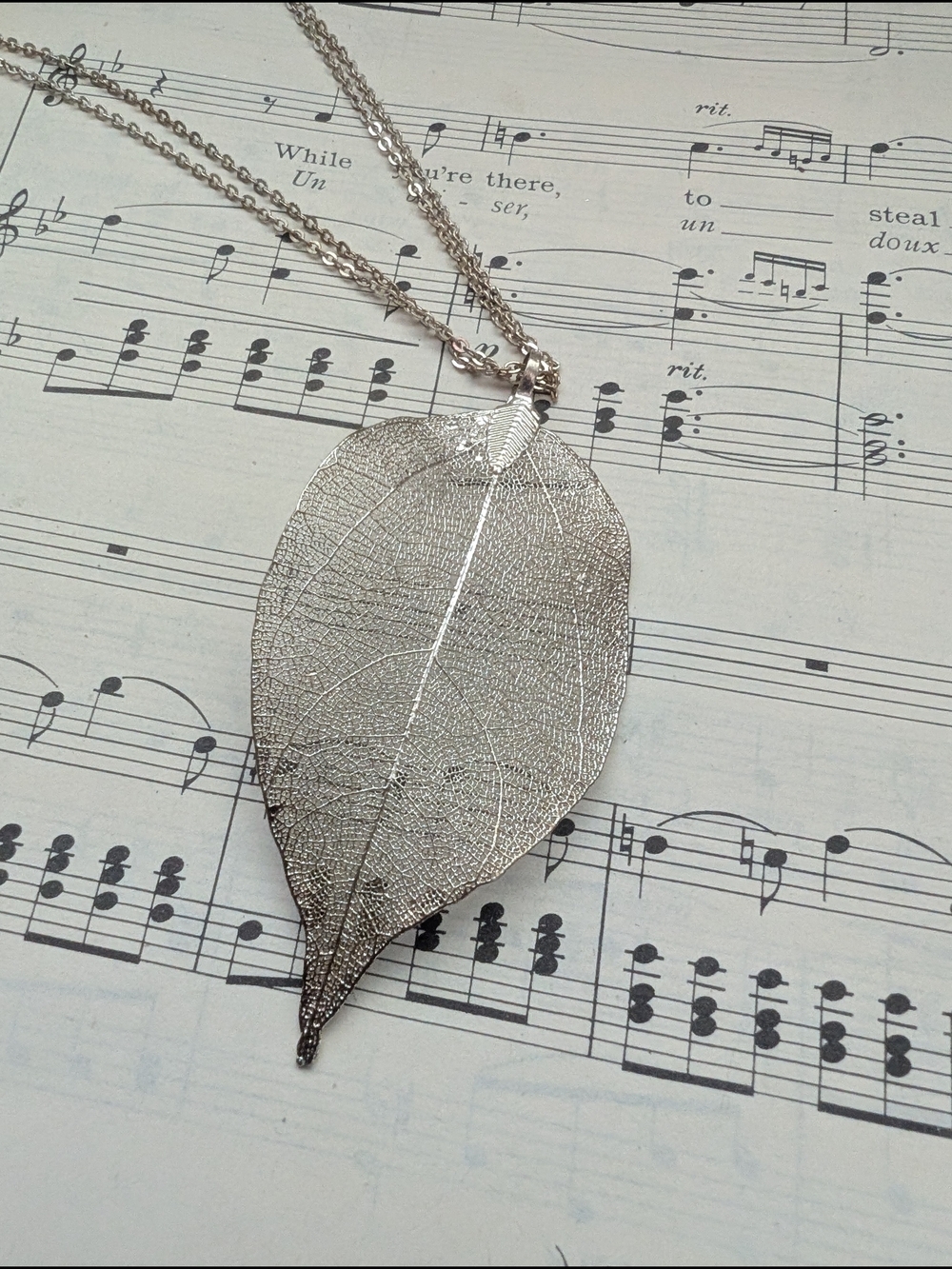 Silver Leaf Pendant Necklace - Women Jewelry
